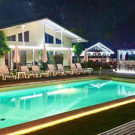 Hotel Casa Augsburg Băneşti Exteriér fotografie