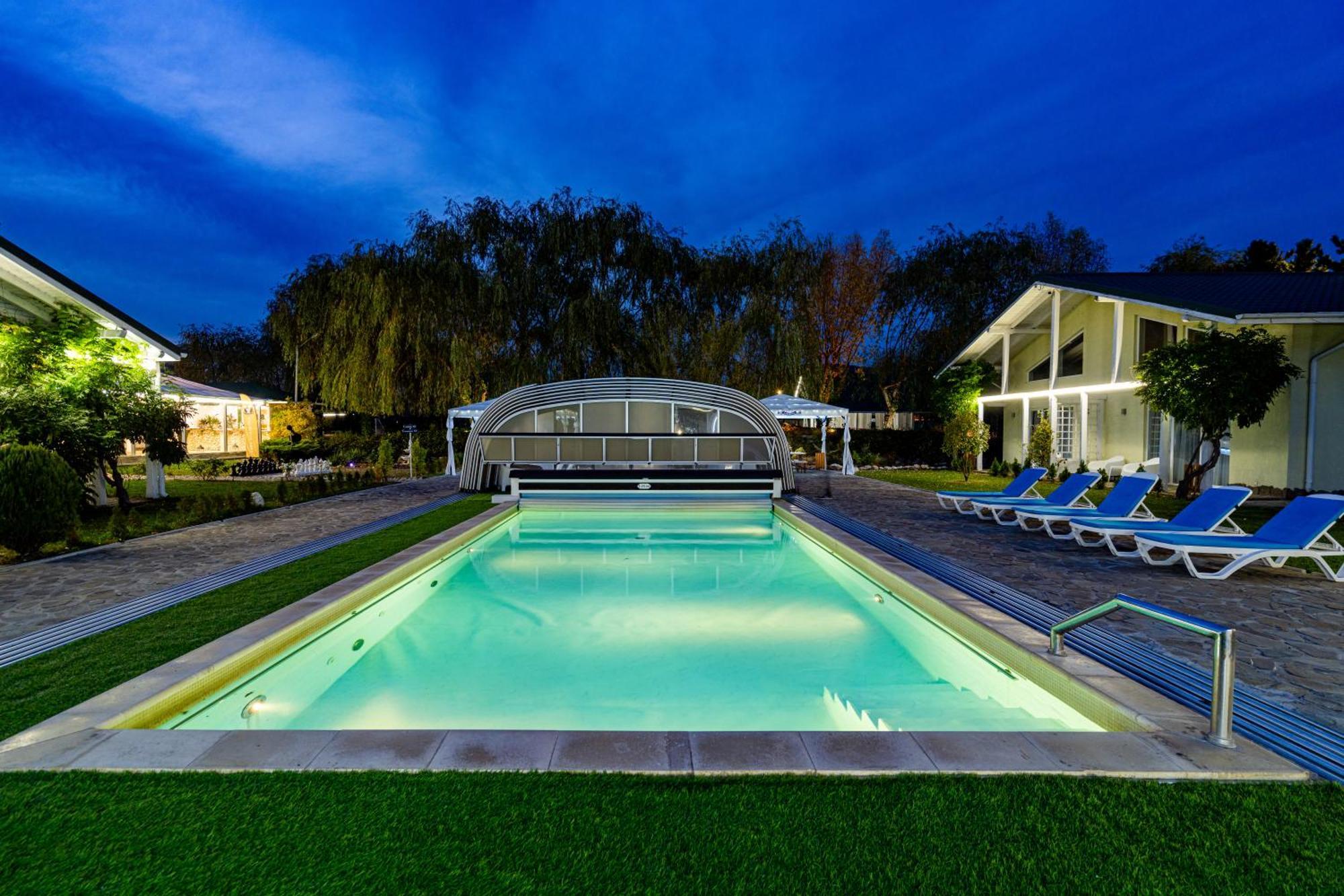 Hotel Casa Augsburg Băneşti Exteriér fotografie